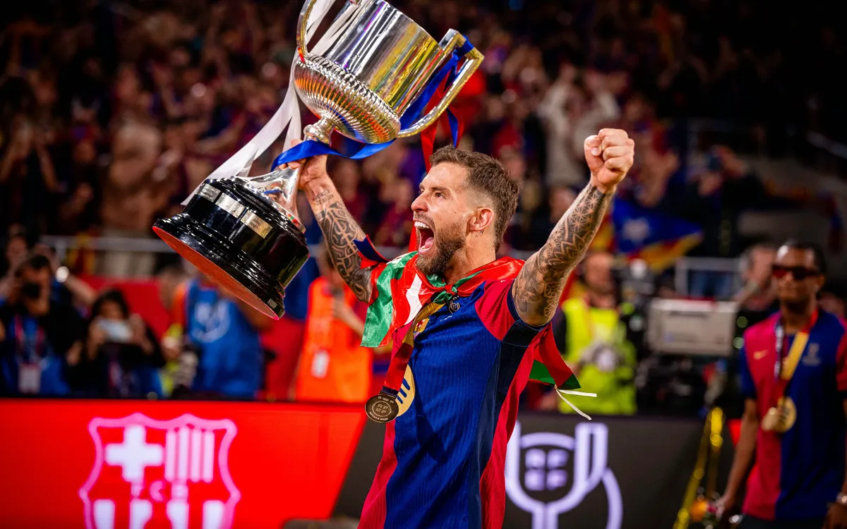 Inigo Martinez v Copa
