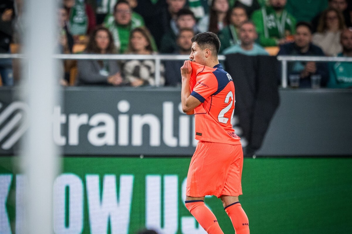 Roony Bardghji ghi bàn thắng đầu tiên