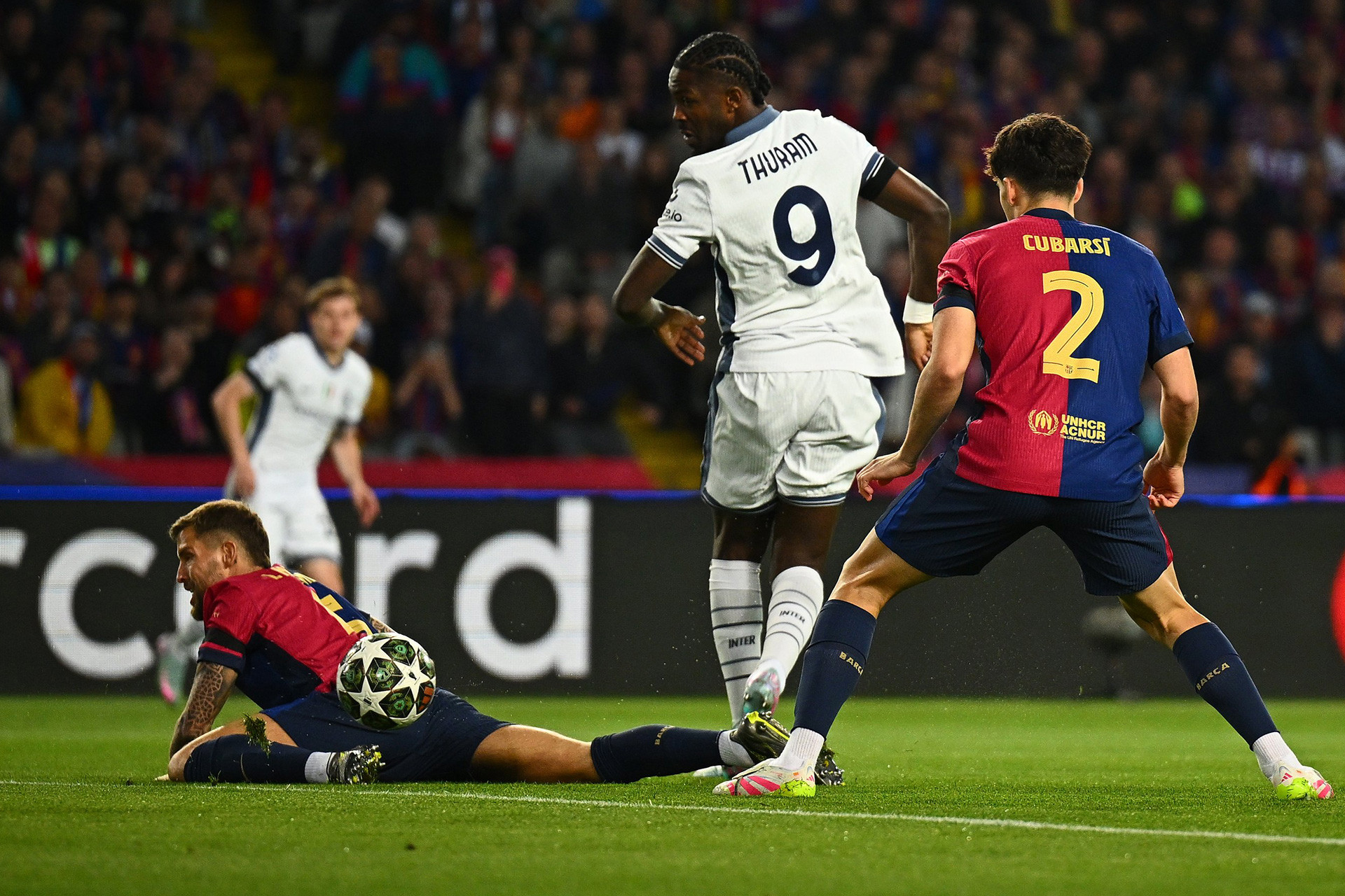 Thuram barca inter 38373