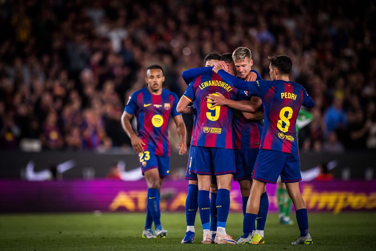 Vòng 37: Barça - Real Betis (3-1)