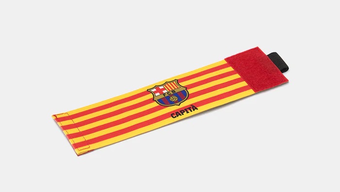 Chiếc băng đội trưởng đặc trưng của Barça