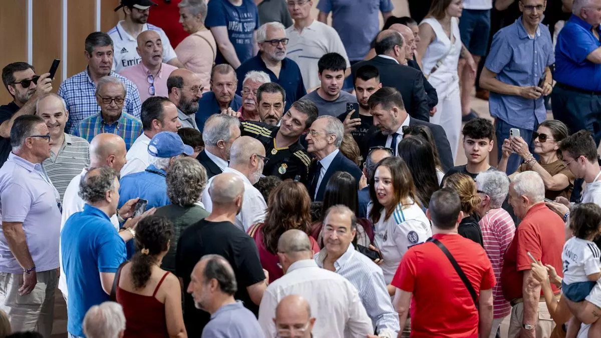 Florentino Perez tái đắc cử ghế Chủ tịch Real Madrid
