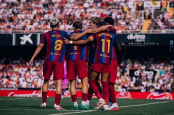 Barcelona bùng nổ sức mạnh tấn công tại La Liga